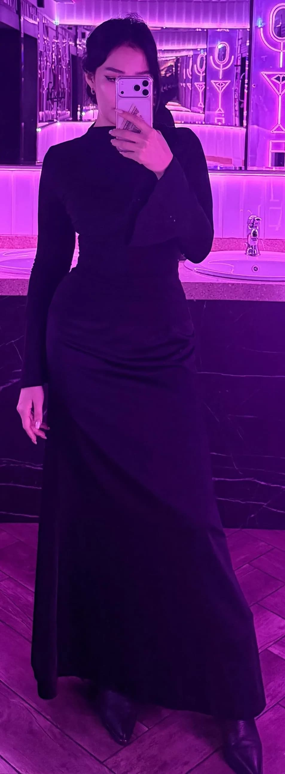 Miroslava — escort in dubai