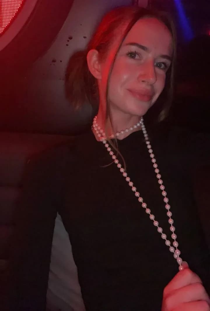 Yasmina — escort in dubai