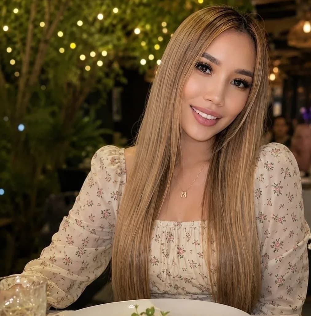 Aselia — escort in dubai